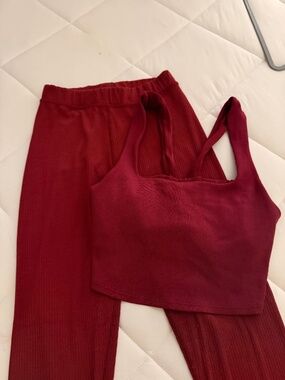 Alo Yoga Ribbed Red Matching Set Leggings + Bra Athleisure Se